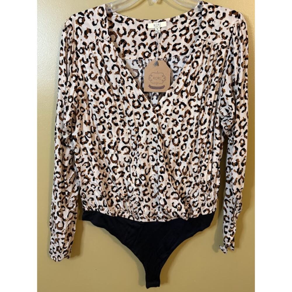 Kori America Leopard Bodysuit Womens Medium Tan Black NWT Long Sleeve Surplice